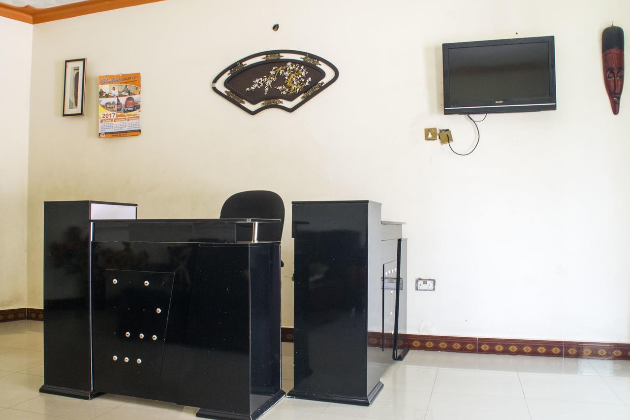 Rays Hotel Mbarara Buitenkant foto